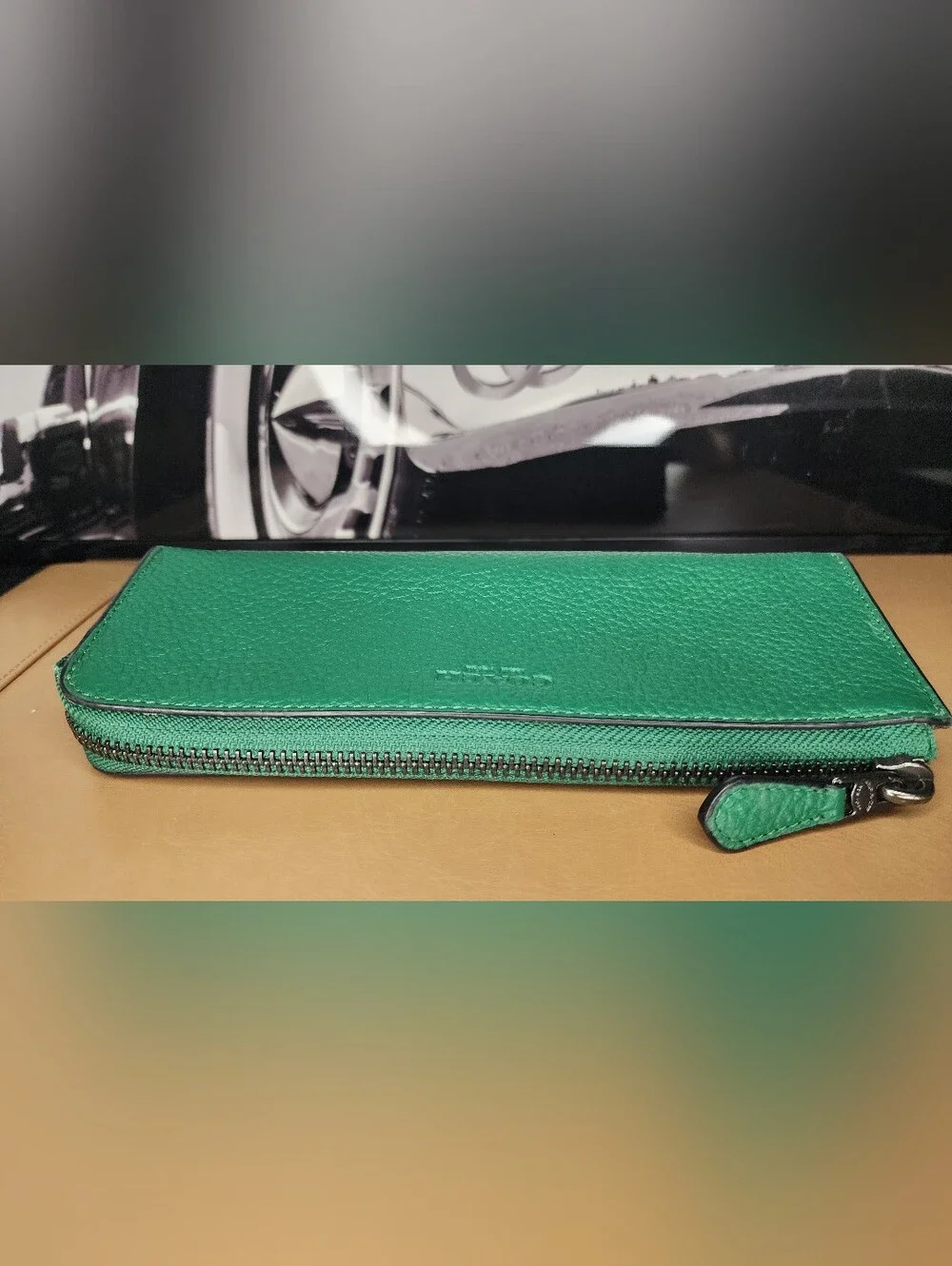 Authentic Coach Green Leather Zip Pencil/Makeup Case Bundle & Cosmetic Mirror